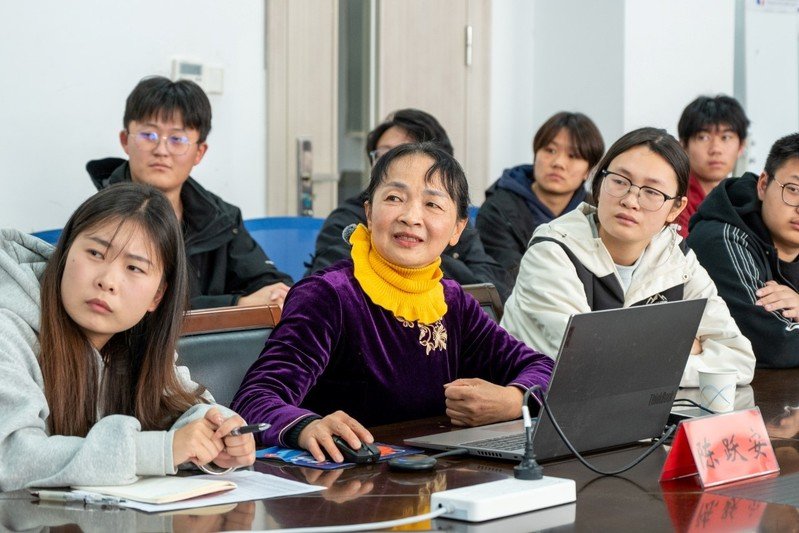 精品课程 / 办学能力评建暨双高建设